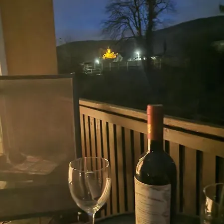 Lahnmuendung Mit Kostenlosem Parkplatz